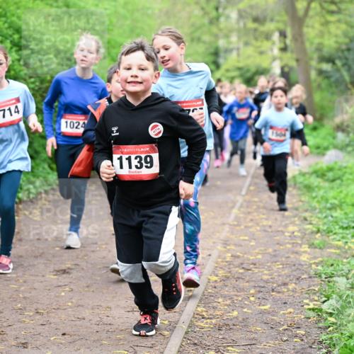 19.04.2026 - Hammer Lauf Dr. Thomas Lammeyer http://msf.ph/oto/9527746 19.04.2026 09:26:24 Laufen 1795, 1714, 1024, 1139 meine-sportfotos.de