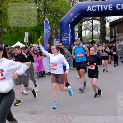 19.04.2026 - Hammer Lauf Tim E. http://msf.ph/oto/9527851 19.04.2026 09:46:48 Ziel  meine-sportfotos.de