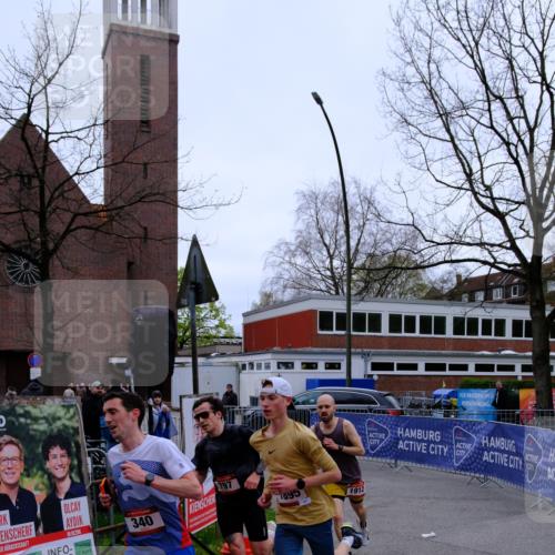 19.04.2026 - Hammer Lauf Tim E. http://msf.ph/oto/9527979 19.04.2026 09:58:41 Ziel 340, 797, 1895, 1912 meine-sportfotos.de
