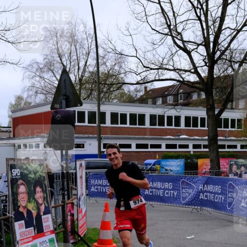19.04.2026 - Hammer Lauf Tim E. http://msf.ph/oto/9527995 19.04.2026 09:59:15 Ziel 974 meine-sportfotos.de