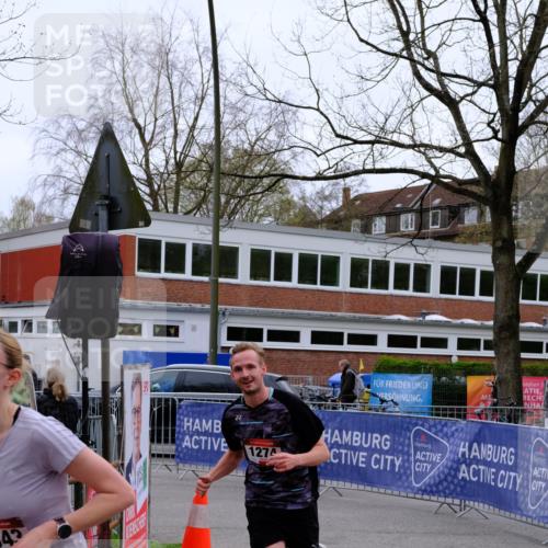 19.04.2026 - Hammer Lauf Tim E. http://msf.ph/oto/9528014 19.04.2026 09:59:21 Ziel 974, 1274, 1343, 1561 meine-sportfotos.de