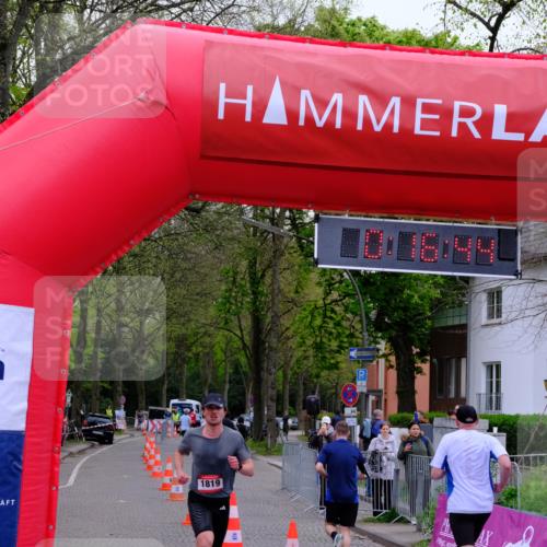 19.04.2026 - Hammer Lauf Tim E. http://msf.ph/oto/9528033 19.04.2026 10:01:53 Ziel 399, 936, 1819 meine-sportfotos.de