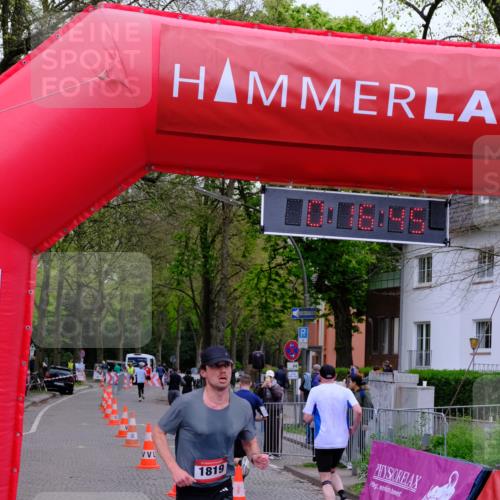 19.04.2026 - Hammer Lauf Tim E. http://msf.ph/oto/9528042 19.04.2026 10:01:54 Ziel 399, 936, 1819, 1902 meine-sportfotos.de