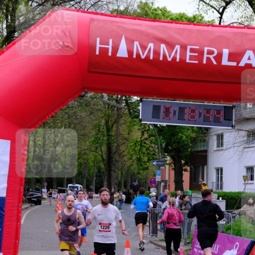 19.04.2026 - Hammer Lauf Tim E. http://msf.ph/oto/9528084 19.04.2026 10:03:53 Ziel 102, 166, 192, 305, 340, 806, 837, 1176, 1177, 1220, 1912 meine-sportfotos.de