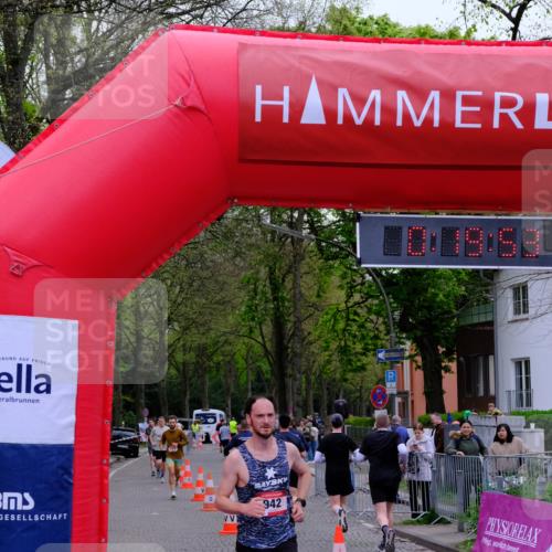 19.04.2026 - Hammer Lauf Tim E. http://msf.ph/oto/9528223 19.04.2026 10:05:01 Ziel 128, 130, 431, 477, 717, 942, 1002, 1016, 1866 meine-sportfotos.de