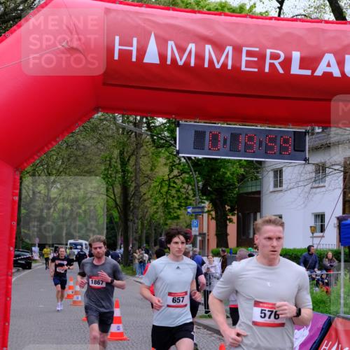 19.04.2026 - Hammer Lauf Tim E. http://msf.ph/oto/9528260 19.04.2026 10:05:08 Ziel 228, 576, 657, 717, 792, 996, 1002, 1016, 1124, 1212, 1867 meine-sportfotos.de