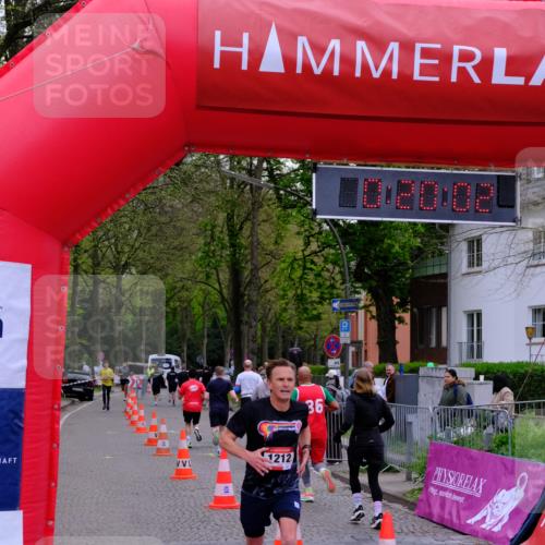 19.04.2026 - Hammer Lauf Tim E. http://msf.ph/oto/9528281 19.04.2026 10:05:11 Ziel 228, 576, 657, 717, 792, 996, 1002, 1124, 1212, 1867 meine-sportfotos.de