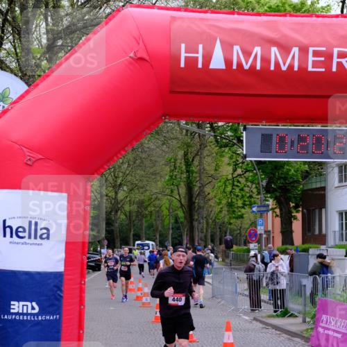 19.04.2026 - Hammer Lauf Tim E. http://msf.ph/oto/9528313 19.04.2026 10:05:31 Ziel 214, 283, 440, 813, 1331, 1332, 1859 meine-sportfotos.de