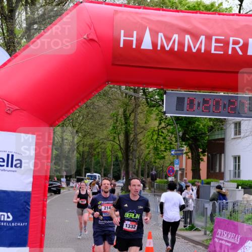 19.04.2026 - Hammer Lauf Tim E. http://msf.ph/oto/9528329 19.04.2026 10:05:36 Ziel 214, 329, 348, 440, 687, 813, 1331, 1332 meine-sportfotos.de
