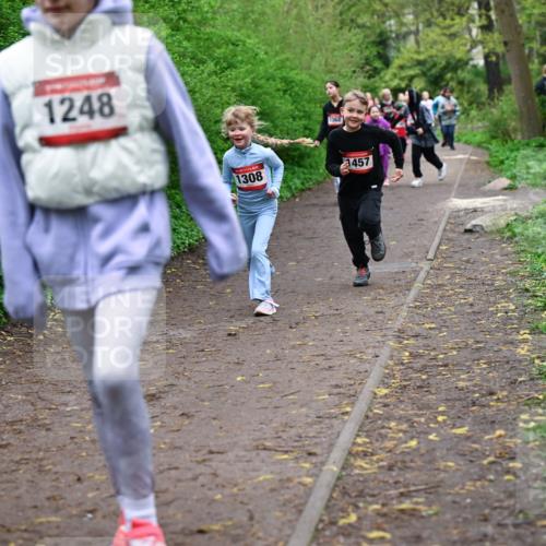 19.04.2026 - Hammer Lauf Dr. Thomas Lammeyer http://msf.ph/oto/9528387 19.04.2026 09:27:36 Laufen 1248, 1308, 1457 meine-sportfotos.de