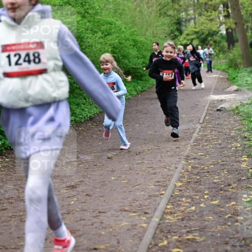 19.04.2026 - Hammer Lauf Dr. Thomas Lammeyer http://msf.ph/oto/9528392 19.04.2026 09:27:36 Laufen 1248 meine-sportfotos.de