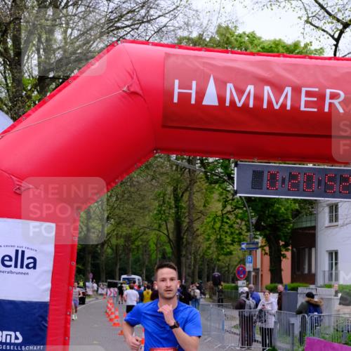 19.04.2026 - Hammer Lauf Tim E. http://msf.ph/oto/9528428 19.04.2026 10:06:01 Ziel 101, 200, 252, 296, 896, 1062, 1736, 1896, 1916 meine-sportfotos.de