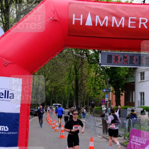 19.04.2026 - Hammer Lauf Tim E. http://msf.ph/oto/9528448 19.04.2026 10:06:20 Ziel 155, 685, 978, 1190 meine-sportfotos.de