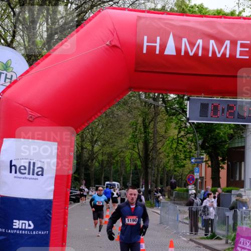 19.04.2026 - Hammer Lauf Tim E. http://msf.ph/oto/9528467 19.04.2026 10:06:25 Ziel 685, 858, 1021, 1190, 1239 meine-sportfotos.de