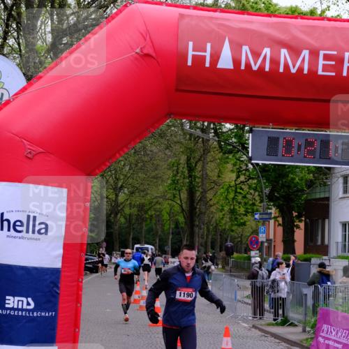 19.04.2026 - Hammer Lauf Tim E. http://msf.ph/oto/9528470 19.04.2026 10:06:25 Ziel 685, 858, 1021, 1190, 1239 meine-sportfotos.de
