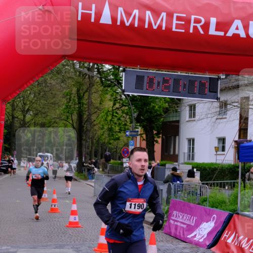 19.04.2026 - Hammer Lauf Tim E. http://msf.ph/oto/9528478 19.04.2026 10:06:25 Ziel 685, 858, 1021, 1190, 1239 meine-sportfotos.de