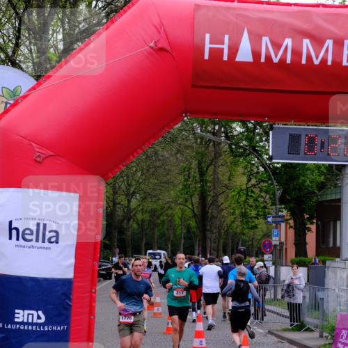 19.04.2026 - Hammer Lauf Tim E. http://msf.ph/oto/9528612 19.04.2026 10:07:21 Ziel 106, 114, 217, 321, 551, 563, 613, 651, 1009, 1028, 1133, 1279, 1691, 1732, 1776 meine-sportfotos.de