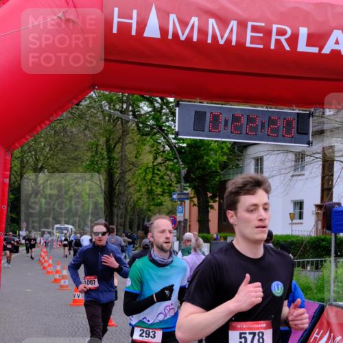 19.04.2026 - Hammer Lauf Tim E. http://msf.ph/oto/9528672 19.04.2026 10:07:29 Ziel 106, 227, 279, 293, 321, 324, 325, 422, 578, 600, 651, 733, 948, 955, 1007, 1009, 1215, 1216, 1623, 1691, 1721 meine-sportfotos.de
