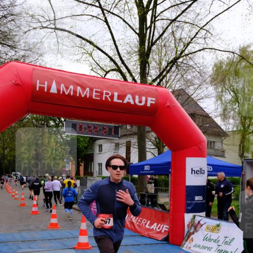 19.04.2026 - Hammer Lauf Tim E. http://msf.ph/oto/9528677 19.04.2026 10:07:30 Ziel 227, 279, 293, 321, 324, 325, 422, 578, 600, 651, 733, 948, 955, 1007, 1009, 1215, 1216, 1623, 1721, 1793 meine-sportfotos.de