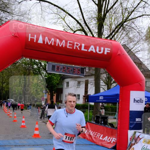 19.04.2026 - Hammer Lauf Tim E. http://msf.ph/oto/9528705 19.04.2026 10:07:45 Ziel 241, 786, 1008, 1107, 1357, 1921 meine-sportfotos.de