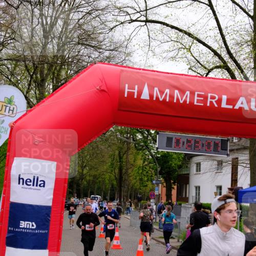 19.04.2026 - Hammer Lauf Tim E. http://msf.ph/oto/9528776 19.04.2026 10:08:16 Ziel 126, 129, 180, 399, 716, 907, 936, 1122, 1558, 1559, 1877, 1902 meine-sportfotos.de