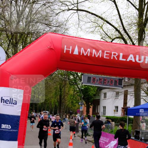 19.04.2026 - Hammer Lauf Tim E. http://msf.ph/oto/9528779 19.04.2026 10:08:16 Ziel 126, 129, 180, 399, 716, 907, 936, 1122, 1558, 1559, 1877, 1902 meine-sportfotos.de