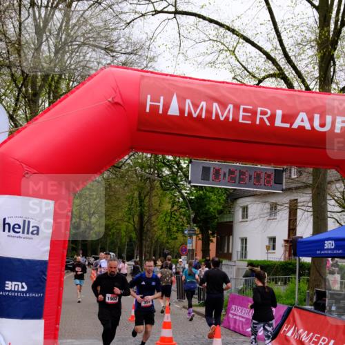 19.04.2026 - Hammer Lauf Tim E. http://msf.ph/oto/9528782 19.04.2026 10:08:17 Ziel 126, 129, 180, 399, 660, 716, 907, 936, 1122, 1558, 1559, 1877, 1902 meine-sportfotos.de
