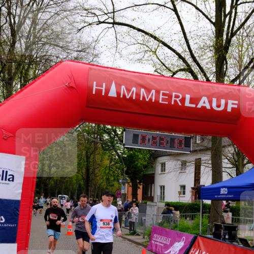 19.04.2026 - Hammer Lauf Tim E. http://msf.ph/oto/9528802 19.04.2026 10:08:19 Ziel 129, 190, 399, 660, 716, 760, 907, 936, 1122, 1558, 1559, 1902 meine-sportfotos.de