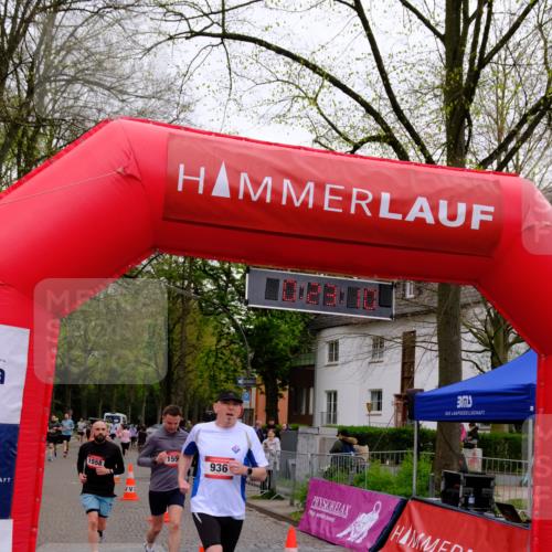 19.04.2026 - Hammer Lauf Tim E. http://msf.ph/oto/9528805 19.04.2026 10:08:19 Ziel 129, 190, 399, 660, 716, 760, 907, 936, 1122, 1558, 1559, 1902 meine-sportfotos.de