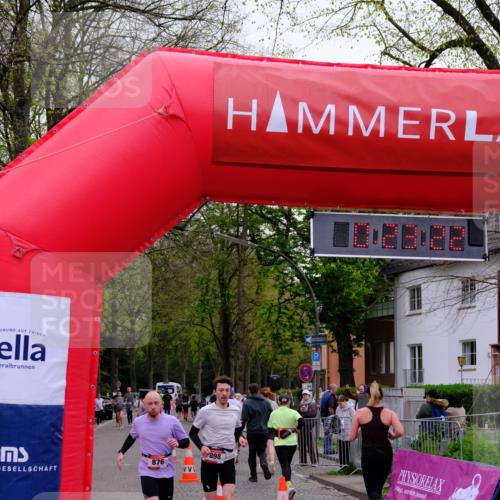 19.04.2026 - Hammer Lauf Tim E. http://msf.ph/oto/9528845 19.04.2026 10:08:31 Ziel 199, 243, 274, 275, 317, 876, 898, 916, 963, 1926 meine-sportfotos.de