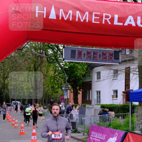 19.04.2026 - Hammer Lauf Tim E. http://msf.ph/oto/9528876 19.04.2026 10:08:35 Ziel 735, 876, 898, 916, 1026, 1917 meine-sportfotos.de