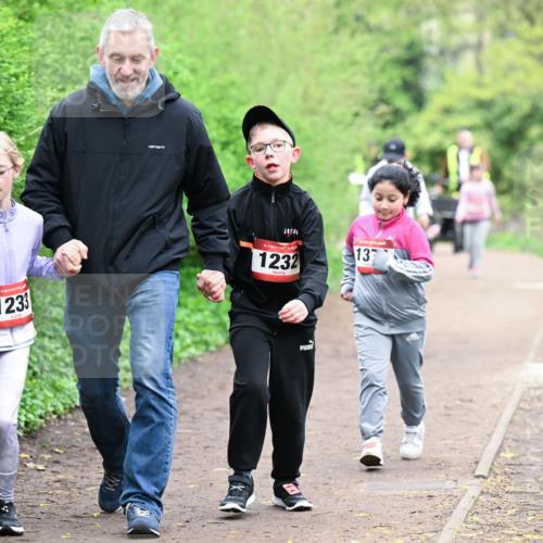 19.04.2026 - Hammer Lauf Dr. Thomas Lammeyer http://msf.ph/oto/9528979 19.04.2026 09:29:41 Laufen 1233, 1232, 137 meine-sportfotos.de
