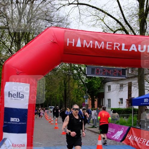 19.04.2026 - Hammer Lauf Tim E. http://msf.ph/oto/9529016 19.04.2026 10:09:33 Ziel 337, 759, 1214, 1217, 1696, 1783, 1830 meine-sportfotos.de