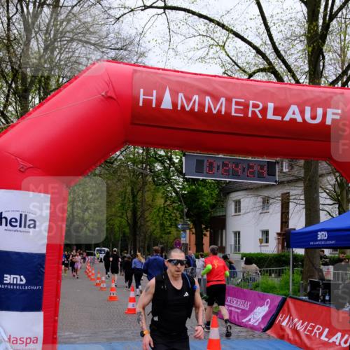 19.04.2026 - Hammer Lauf Tim E. http://msf.ph/oto/9529018 19.04.2026 10:09:33 Ziel 337, 759, 1214, 1217, 1696, 1783, 1830 meine-sportfotos.de