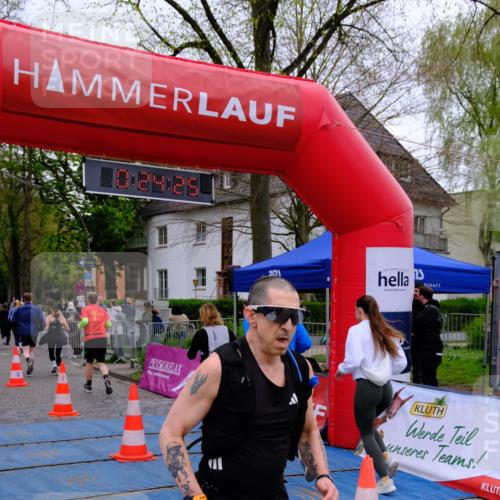 19.04.2026 - Hammer Lauf Tim E. http://msf.ph/oto/9529027 19.04.2026 10:09:34 Ziel 337, 759, 1000, 1145, 1214, 1217, 1696, 1783, 1830 meine-sportfotos.de