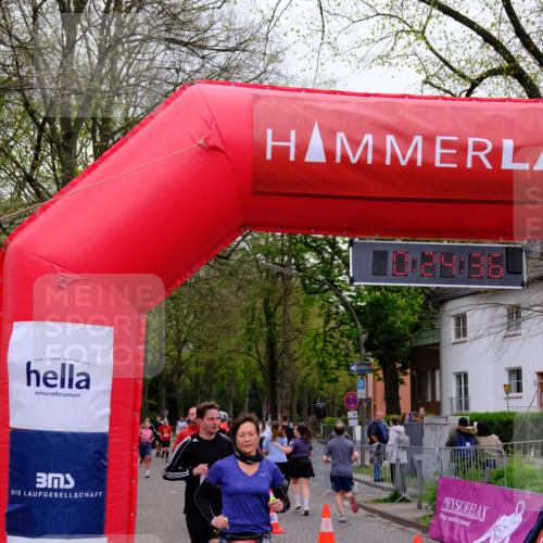 19.04.2026 - Hammer Lauf Tim E. http://msf.ph/oto/9529056 19.04.2026 10:09:45 Ziel 105, 107, 222, 400, 799, 863, 879, 888, 909, 910, 1001, 1142, 1210, 1211, 1246, 1262, 1266, 1304, 1800 meine-sportfotos.de