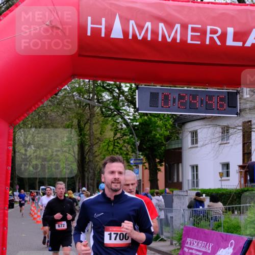 19.04.2026 - Hammer Lauf Tim E. http://msf.ph/oto/9529112 19.04.2026 10:09:55 Ziel 672, 871, 879, 1114, 1298, 1356, 1641, 1692, 1700, 1731 meine-sportfotos.de