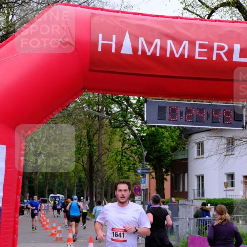19.04.2026 - Hammer Lauf Tim E. http://msf.ph/oto/9529123 19.04.2026 10:09:58 Ziel 143, 672, 1114, 1298, 1356, 1641, 1700, 1731, 1763 meine-sportfotos.de