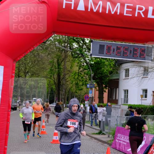 19.04.2026 - Hammer Lauf Tim E. http://msf.ph/oto/9529175 19.04.2026 10:10:44 Ziel 166, 192, 305, 319, 405, 491, 806, 1639 meine-sportfotos.de