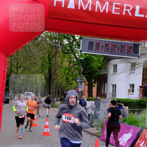 19.04.2026 - Hammer Lauf Tim E. http://msf.ph/oto/9529178 19.04.2026 10:10:44 Ziel 166, 192, 305, 319, 405, 491, 806, 1639 meine-sportfotos.de