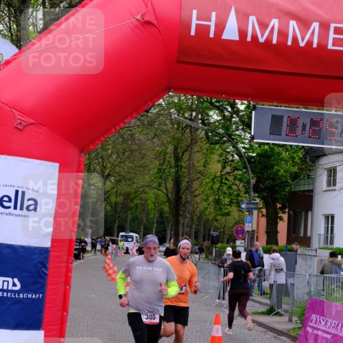 19.04.2026 - Hammer Lauf Tim E. http://msf.ph/oto/9529190 19.04.2026 10:10:45 Ziel 166, 305, 319, 405, 491, 704, 836, 1639 meine-sportfotos.de