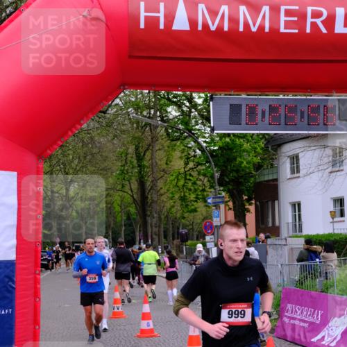 19.04.2026 - Hammer Lauf Tim E. http://msf.ph/oto/9529229 19.04.2026 10:11:05 Ziel 359, 934, 999, 1182, 1759, 1772 meine-sportfotos.de