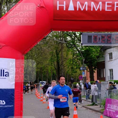 19.04.2026 - Hammer Lauf Tim E. http://msf.ph/oto/9529231 19.04.2026 10:11:07 Ziel 359, 756, 934, 999, 1182, 1759 meine-sportfotos.de