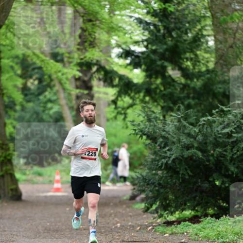 19.04.2026 - Hammer Lauf Dr. Thomas Lammeyer http://msf.ph/oto/9529233 19.04.2026 10:01:50 Laufen 220 meine-sportfotos.de