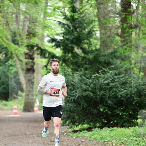 19.04.2026 - Hammer Lauf Dr. Thomas Lammeyer http://msf.ph/oto/9529242 19.04.2026 10:01:50 Laufen 220 meine-sportfotos.de