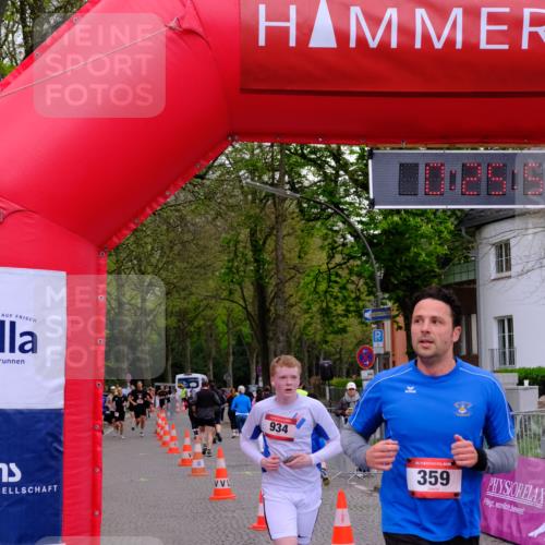 19.04.2026 - Hammer Lauf Tim E. http://msf.ph/oto/9529243 19.04.2026 10:11:08 Ziel 359, 492, 493, 756, 934, 999 meine-sportfotos.de