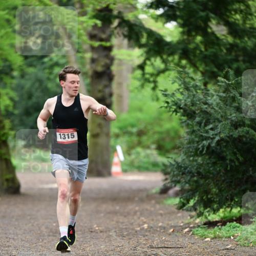 19.04.2026 - Hammer Lauf Dr. Thomas Lammeyer http://msf.ph/oto/9529278 19.04.2026 10:02:00 Laufen 1315 meine-sportfotos.de
