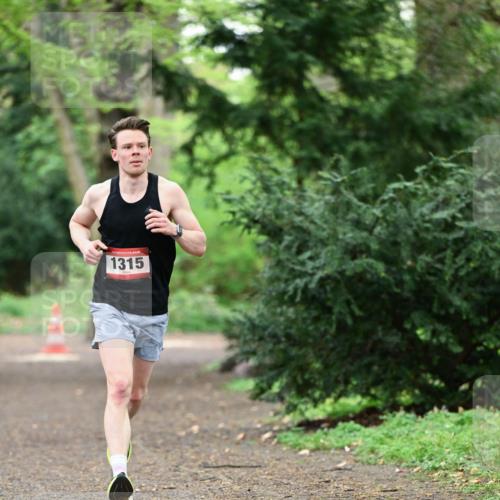 19.04.2026 - Hammer Lauf Dr. Thomas Lammeyer http://msf.ph/oto/9529281 19.04.2026 10:02:01 Laufen 1315 meine-sportfotos.de