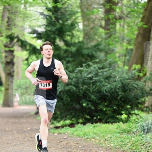 19.04.2026 - Hammer Lauf Dr. Thomas Lammeyer http://msf.ph/oto/9529290 19.04.2026 10:02:01 Laufen 1315 meine-sportfotos.de