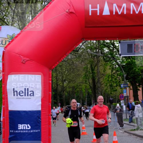19.04.2026 - Hammer Lauf Tim E. http://msf.ph/oto/9529319 19.04.2026 10:11:31 Ziel 119, 186, 375, 1202, 1323, 1717 meine-sportfotos.de